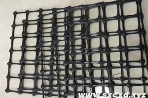 礦用塑料土工格柵是什么，其特點及應(yīng)用領(lǐng)域
